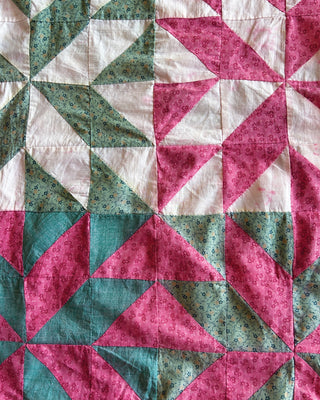 THE QUILTED PINAFORE - KIWI