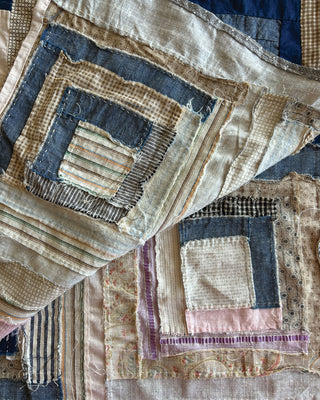 THE QUILTED PINAFORE - COOL LOG CABIN