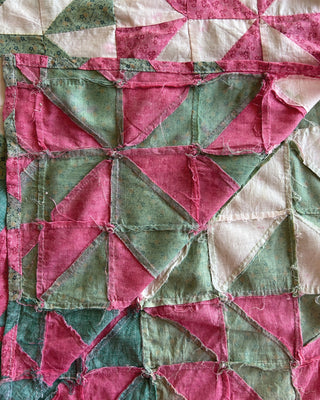 THE QUILTED PINAFORE - KIWI